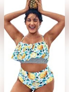 ♥️ NWOT 2-Piece Swim Suit by  Cupshe Size 2XL